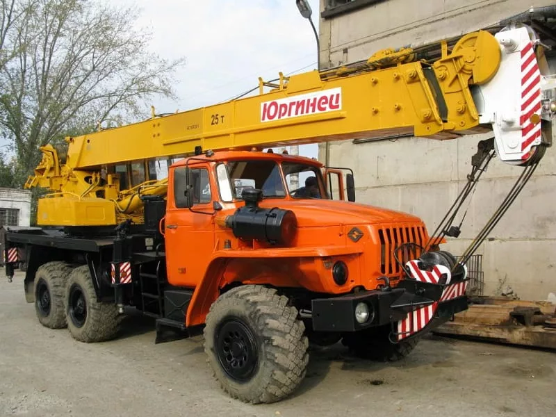 Автокран Юргинец КС-55722 25 т