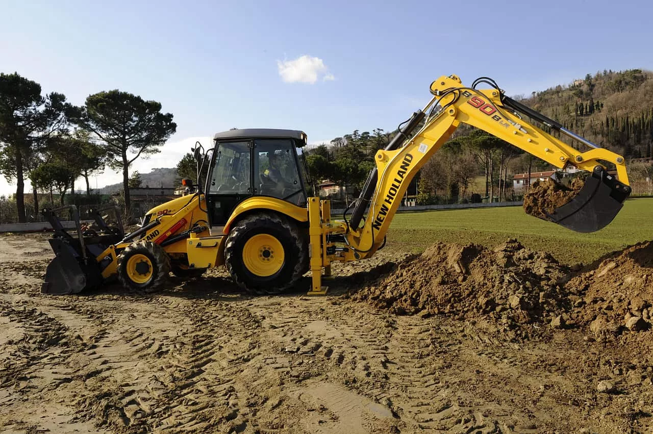 Экскаватор-погрузчик New Holland B90B