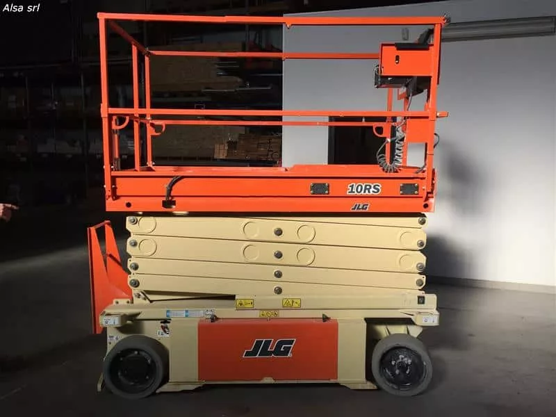 Электрический ножничный подъёмник JLG 10RS