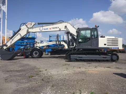 Гусеничный экскаватор Terex TX220NLC