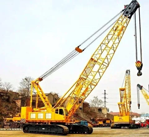 Гусеничный кран XCMG XGC100