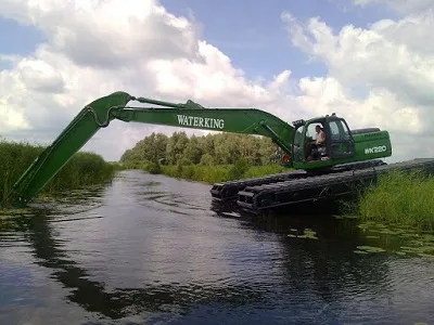 Гусеничный плавающий экскаватор Waterking WK 220