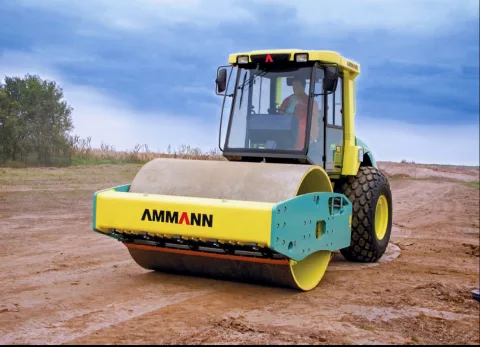 Каток грунтовый Ammann ASC 150 D
