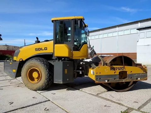 Каток SDLG RS7120 12 т
