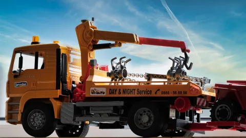 Hino 500, борт 5 т / КМУ 3 т