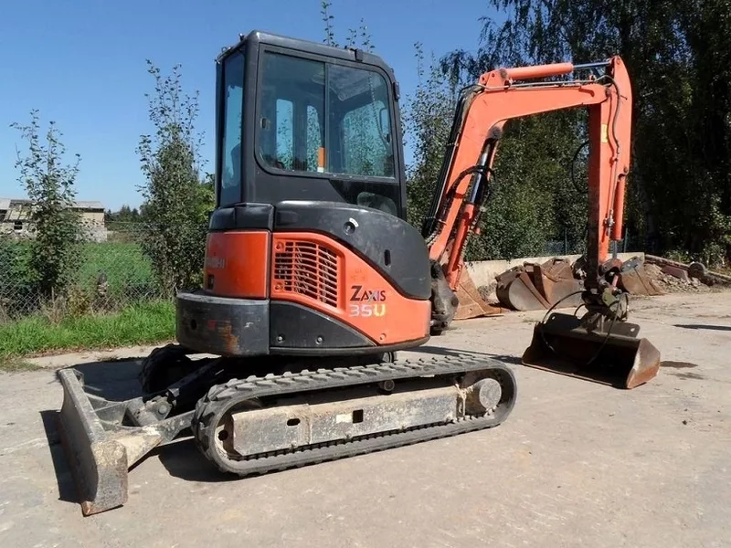 Мини-экскаватор Hitachi ZX35U-2