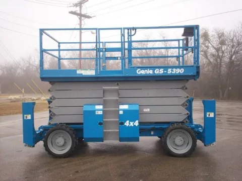 Ножничный подъёмник Genie GS-5390 RT