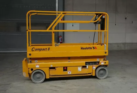 Ножничный подъёмник Haulotte Compact 8