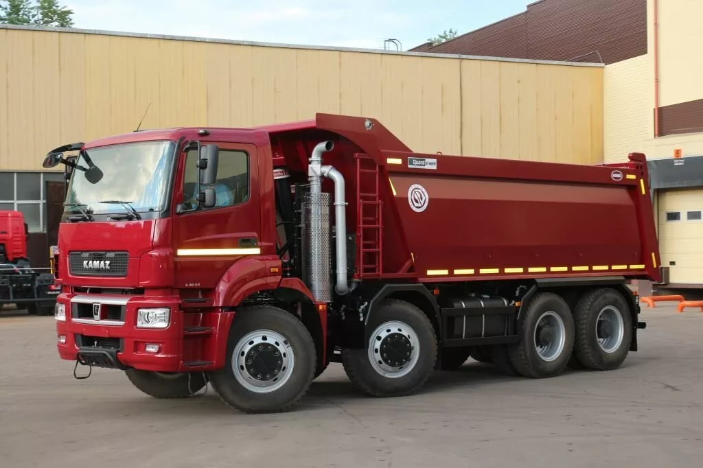 Самосвал КАМАЗ 65801